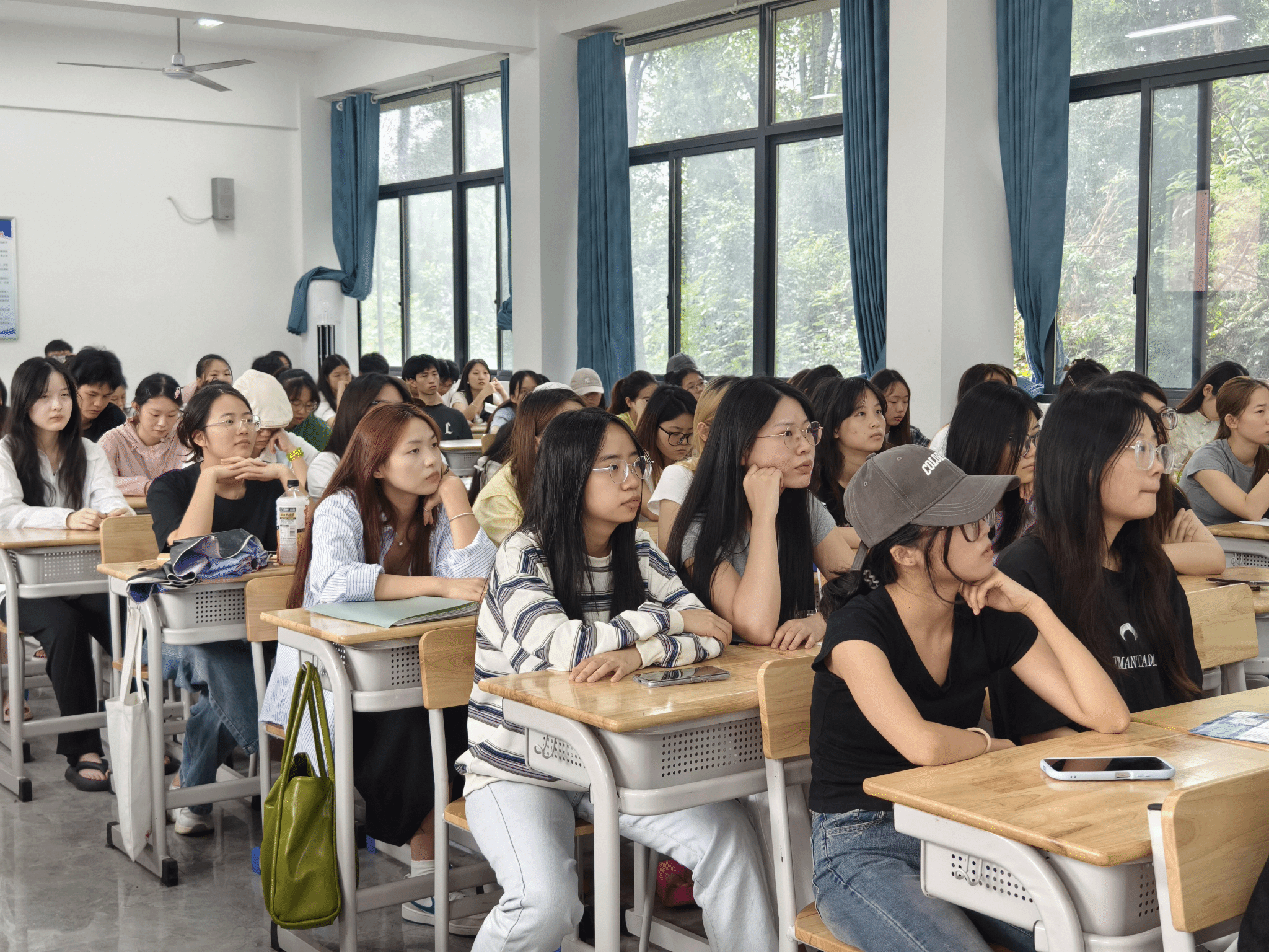 艺术学院实习动员大会圆满举行